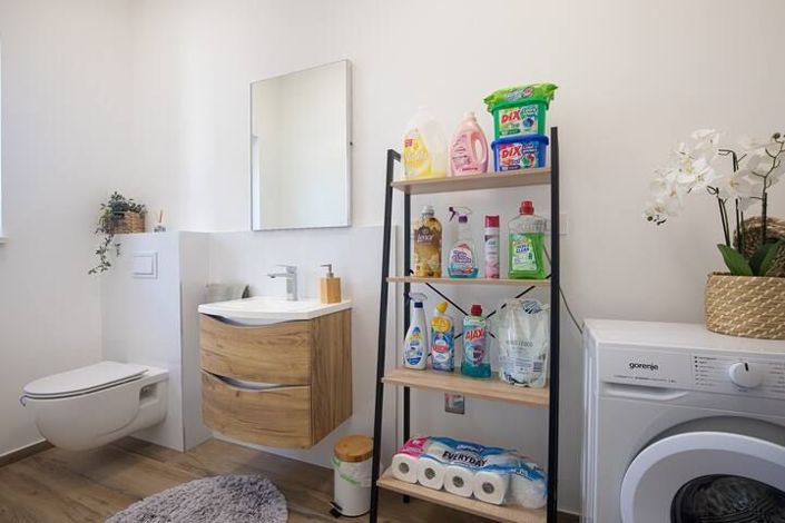 Image No.14-3 Bed Property for sale