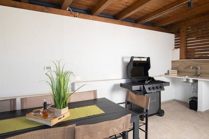 Image No.22-3 Bed Property for sale