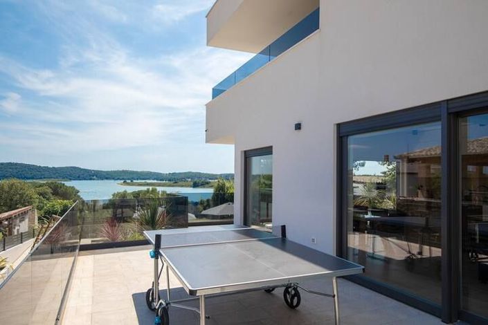 Image No.23-3 Bed Property for sale