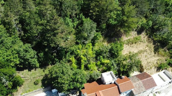 Image No.13-6 Bed Property for sale