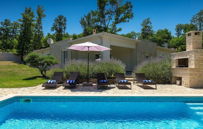 Image No.2-Propriété de 4 chambres à vendre à Kršan