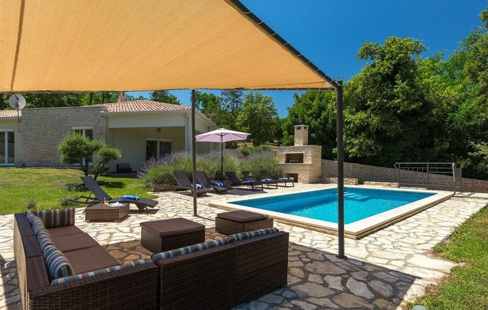 Image No.3-4 Bed Property for sale