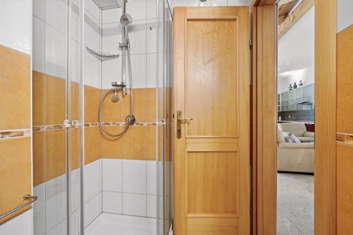 Image No.12-Propriété de 5 chambres à vendre à Kanfanar