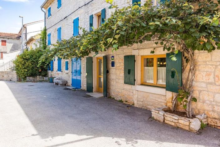 Image No.22-Propriété de 5 chambres à vendre à Kanfanar