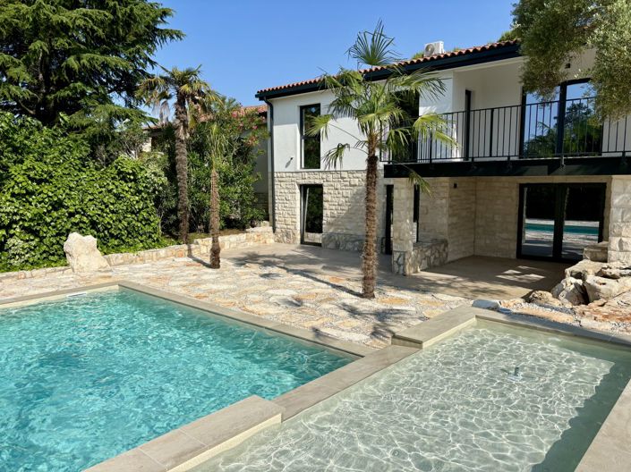 Image No.1-Propriété de 5 chambres à vendre à Umag