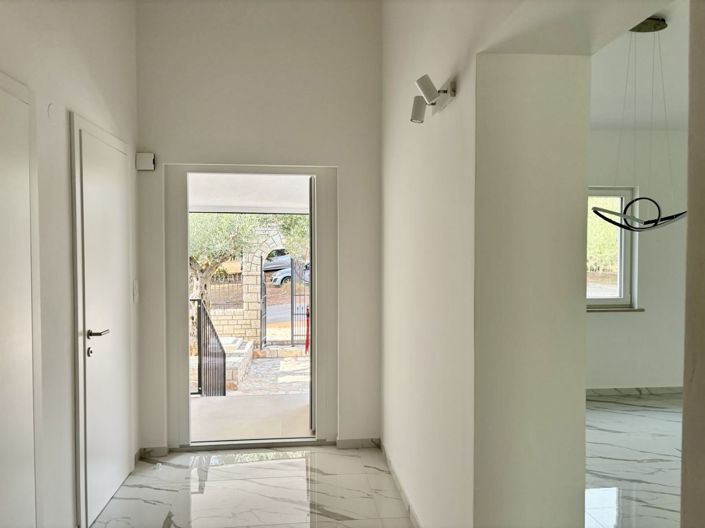 Image No.12-Propriété de 5 chambres à vendre à Umag