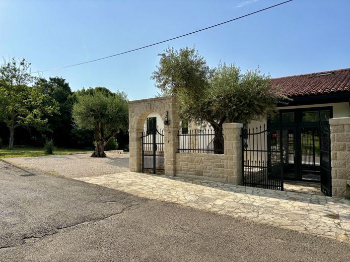 Image No.8-Propriété de 5 chambres à vendre à Umag