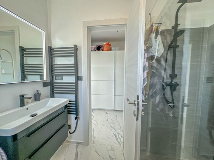 Image No.22-Propriété de 5 chambres à vendre à Primorje-Gorski Kotar