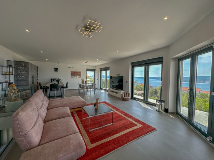 Image No.4-Propriété de 5 chambres à vendre à Primorje-Gorski Kotar