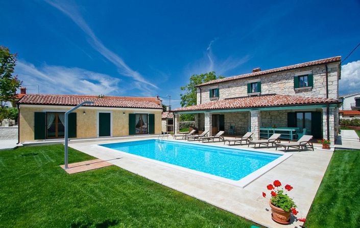 Image No.2-Propriété de 5 chambres à vendre à Croatie