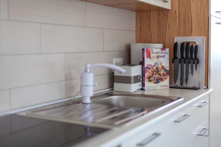 Image No.22-12 Bed Property for sale