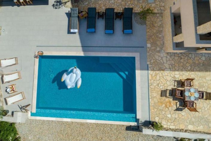 Image No.4-Propriété de 12 chambres à vendre à Croatie