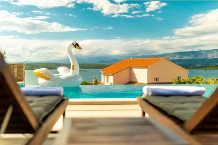 Image No.6-Propriété de 12 chambres à vendre à Croatie