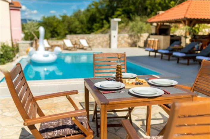 Image No.7-Propriété de 12 chambres à vendre à Croatie