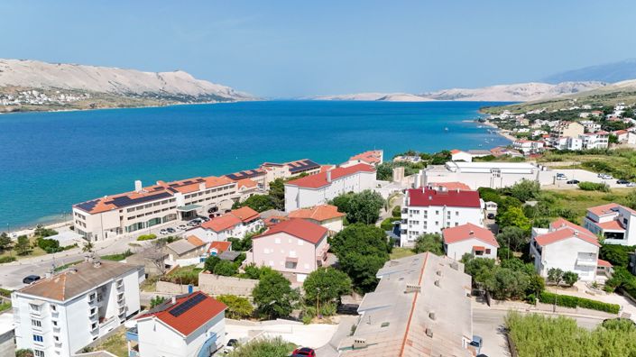 Image No.6-24 Bed Property for sale