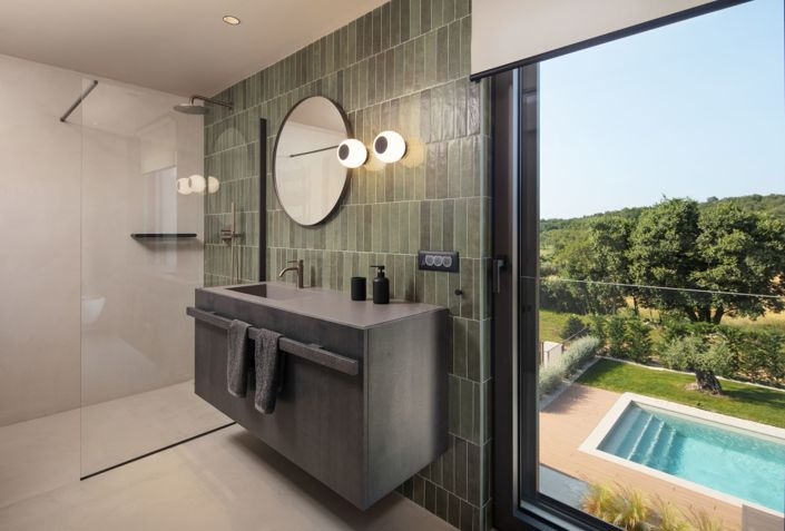 Image No.16-3 Bed Property for sale