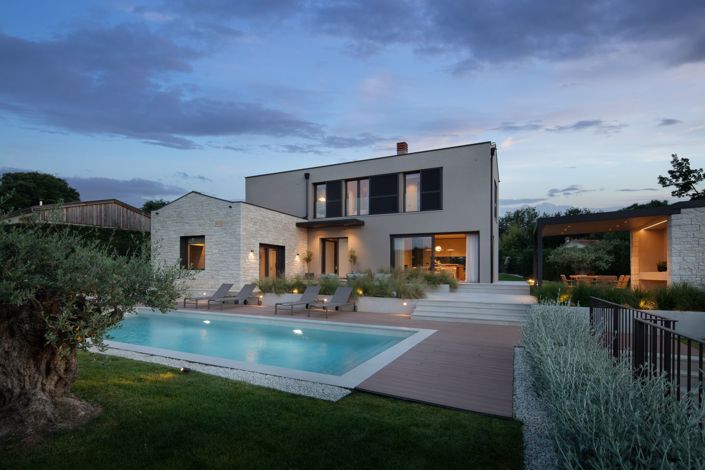 Image No.24-3 Bed Property for sale