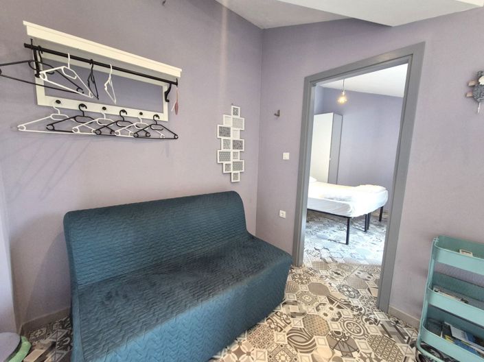 Image No.13-6 Bed Property for sale