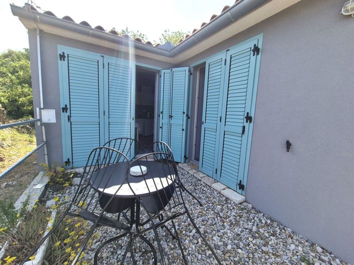 Image No.15-6 Bed Property for sale