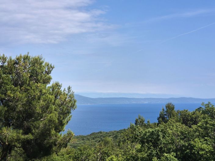 Image No.2-6 Bed Property for sale