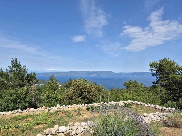 Image No.3-6 Bed Property for sale