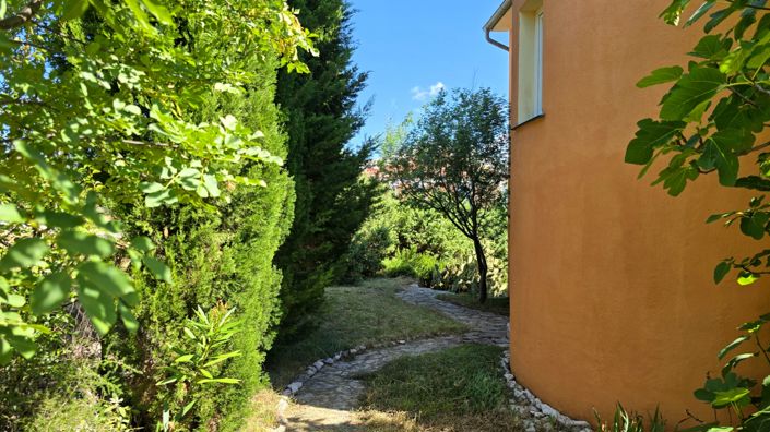 Image No.19-4 Bed Property for sale