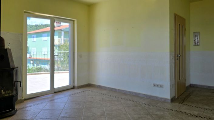 Image No.25-4 Bed Property for sale