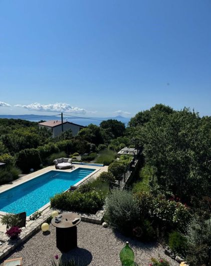 Image No.2-3 Bed Property for sale