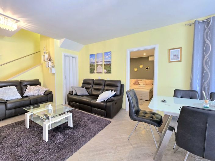 Image No.13-4 Bed Property for sale