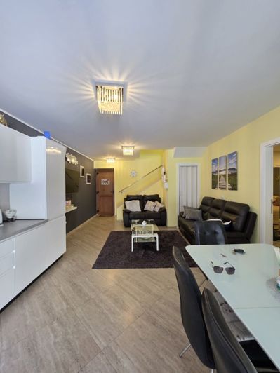 Image No.24-4 Bed Property for sale