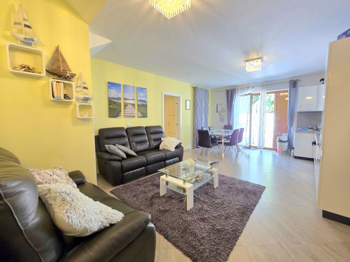 Image No.6-4 Bed Property for sale