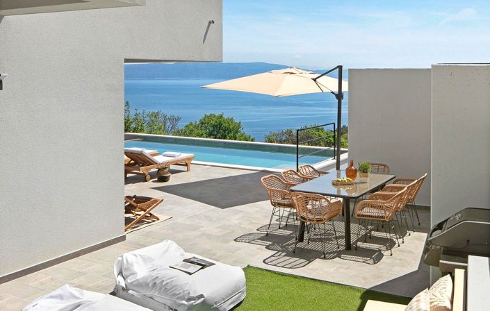 Image No.2-Propriété de 4 chambres à vendre à Rabac