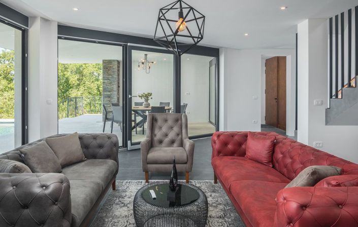 Image No.10-Propriété de 4 chambres à vendre à Buje