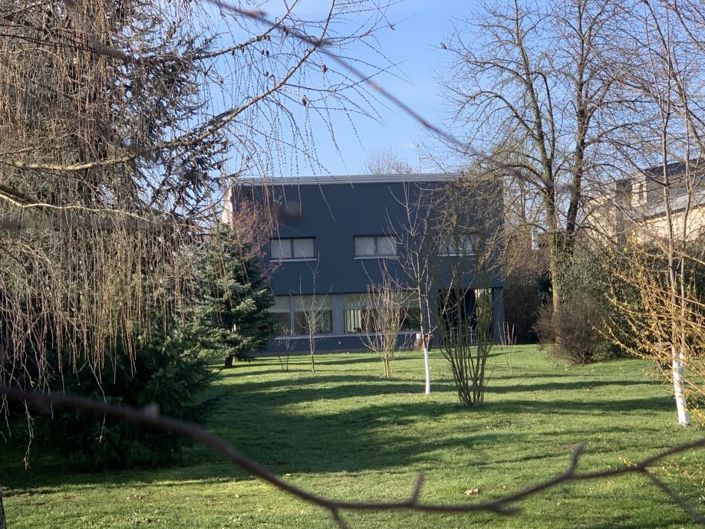 Image No.3-4 Bed Property for sale