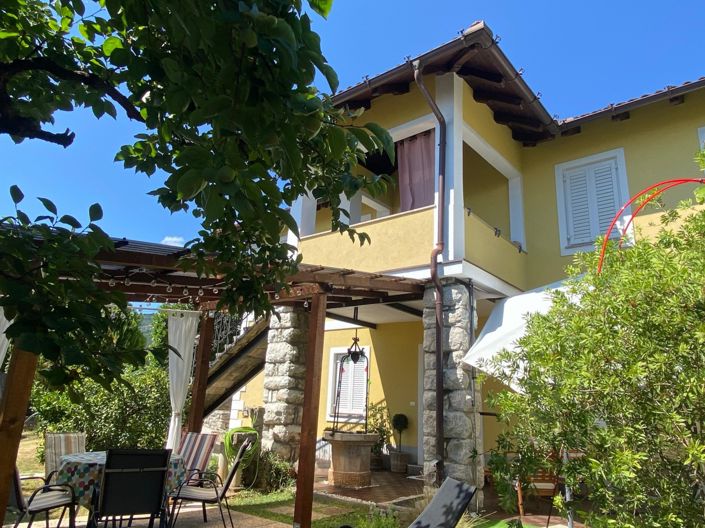 Image No.16-5 Bed Property for sale