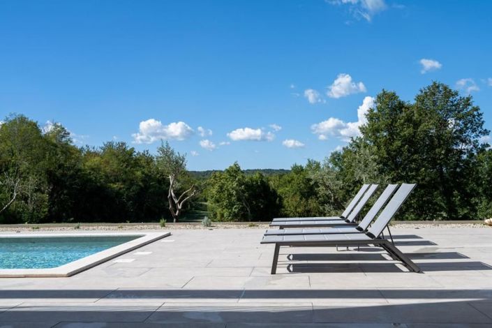 Image No.11-4 Bed Property for sale