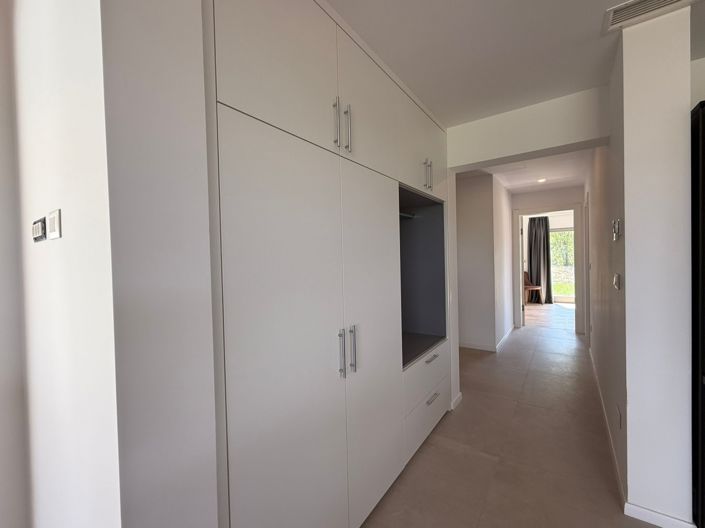 Image No.15-2 Bed Property for sale