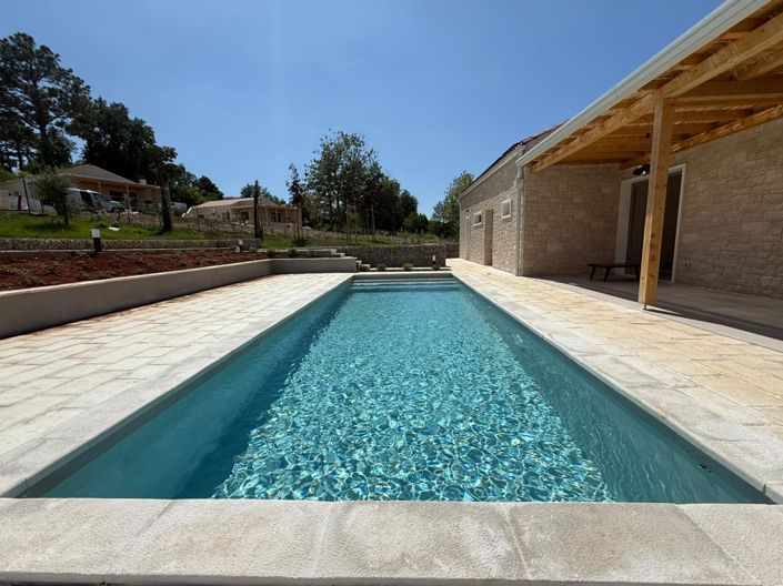 Image No.4-2 Bed Property for sale