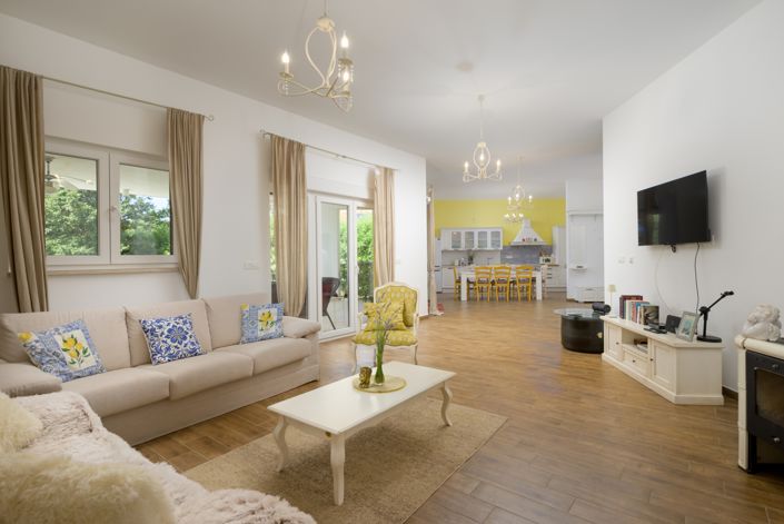 Image No.21-Propriété de 3 chambres à vendre à Svetvincenat