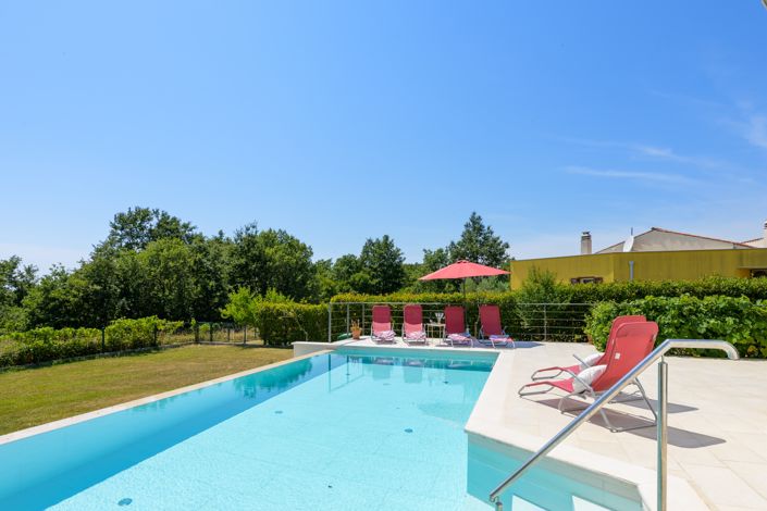 Image No.6-3 Bed Property for sale