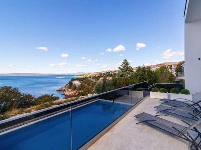 Image No.5-4 Bed Property for sale