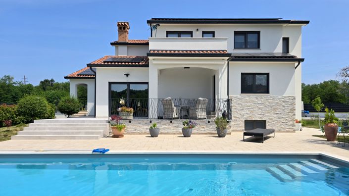 Image No.5-Propriété de 4 chambres à vendre à Motovun