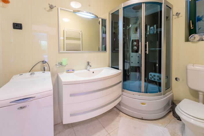 Image No.13-Propriété de 7 chambres à vendre à Opatija