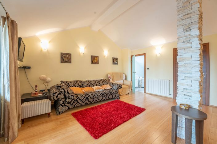 Image No.20-Propriété de 7 chambres à vendre à Opatija