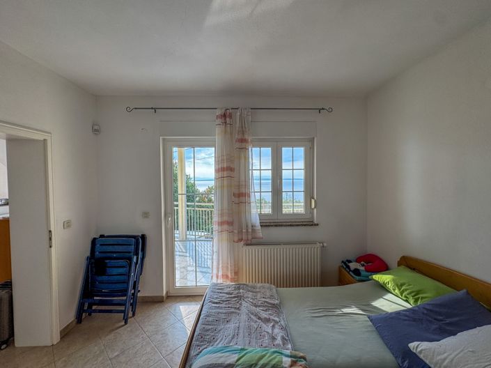 Image No.18-4 Bed Property for sale