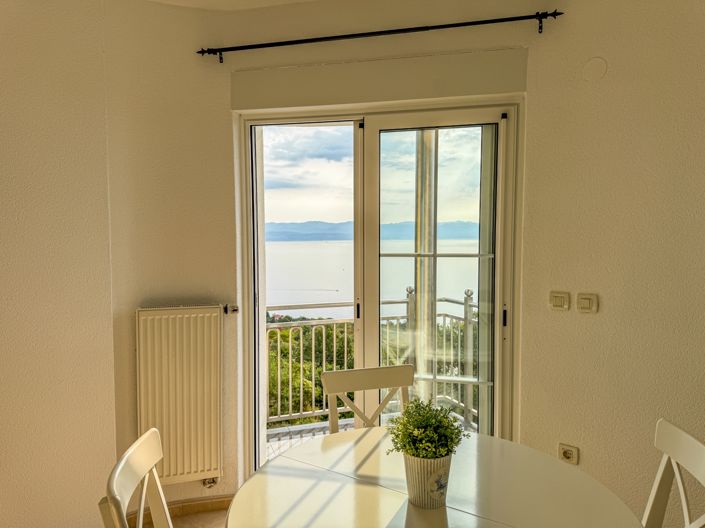 Image No.22-4 Bed Property for sale