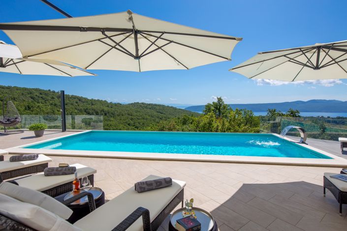 Image No.5-4 Bed Property for sale