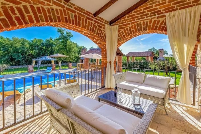 Image No.23-Propriété de 4 chambres à vendre à Višnjan