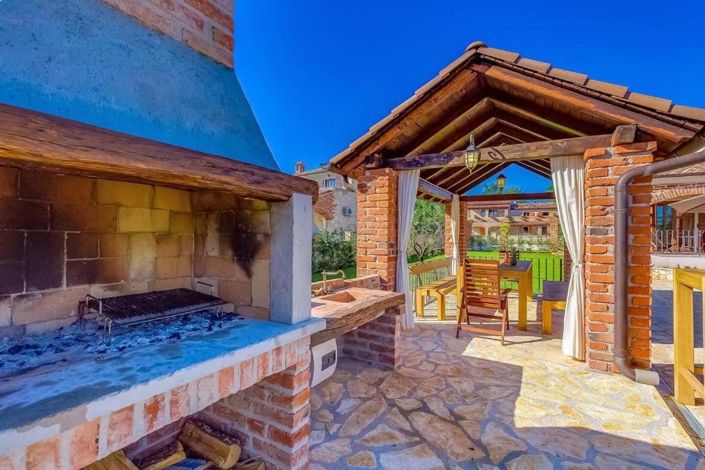 Image No.25-Propriété de 4 chambres à vendre à Višnjan