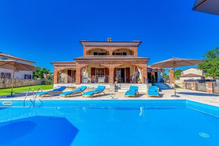 Image No.3-4 Bed Property for sale